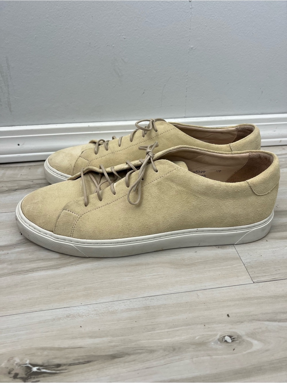 Grant Stone Leather Suede Low Top Sneakers